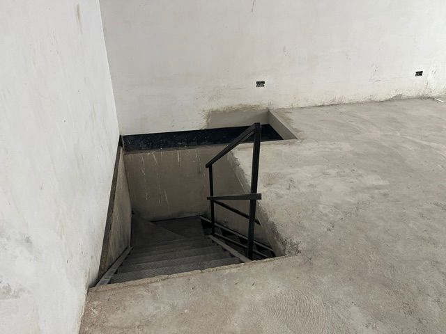 img-8