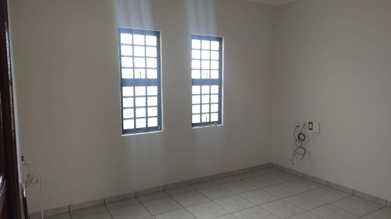 img-4