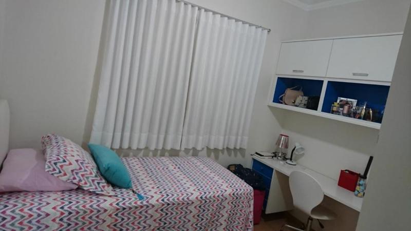 img-3