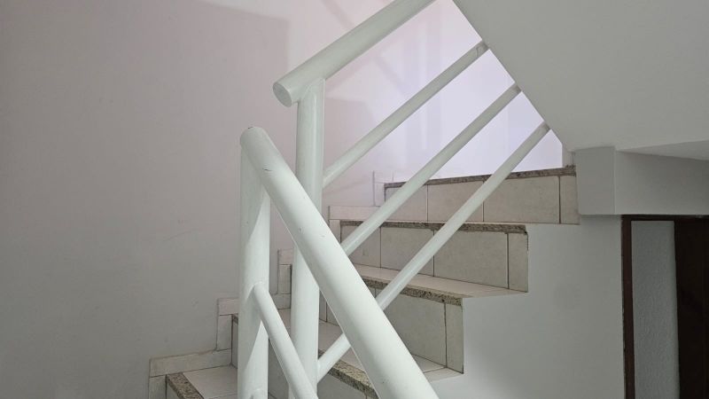 img-3