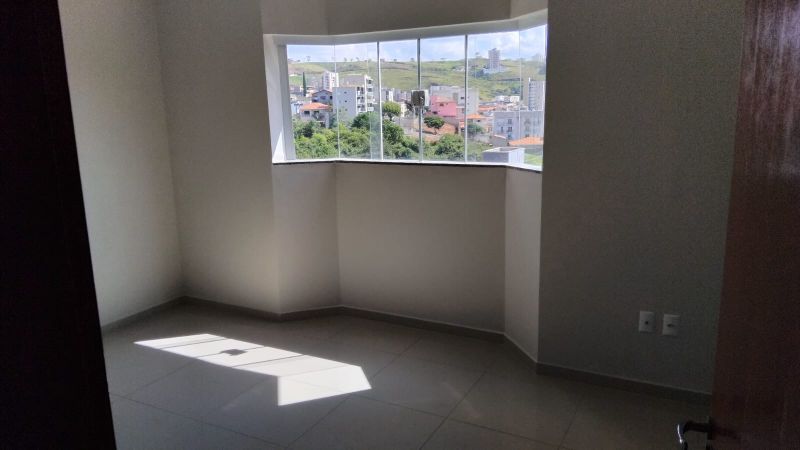img-3