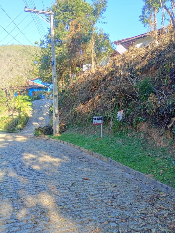 img-2