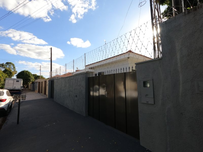 CASA em Jardim Nova Aparecida