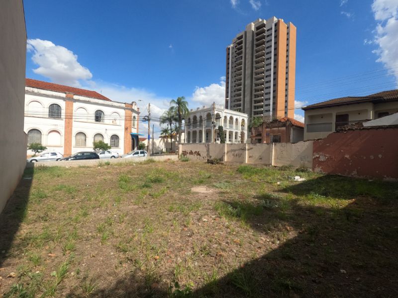 TERRENO em Centro