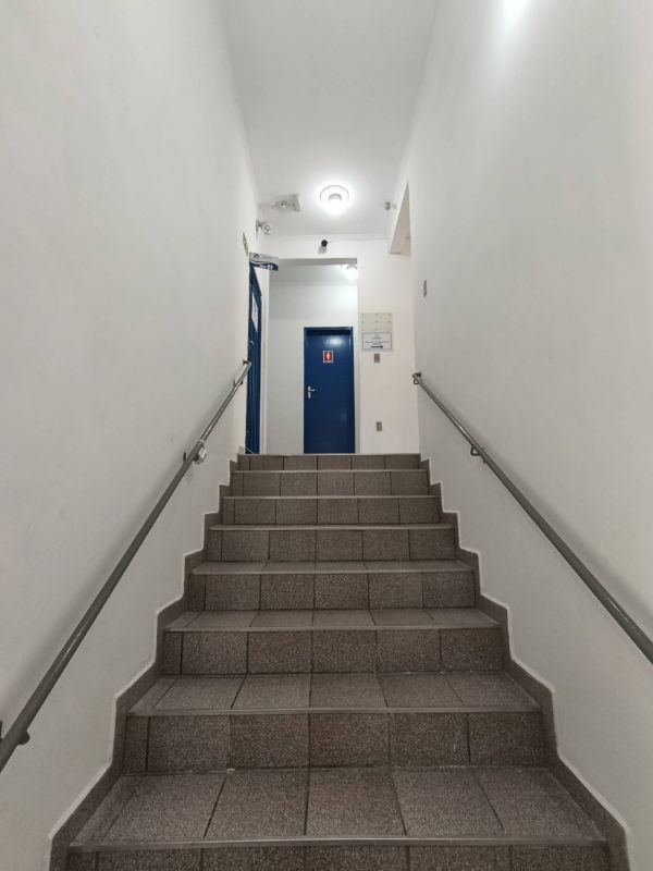 img-3