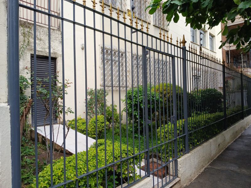 img-3