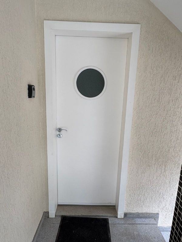 img-2